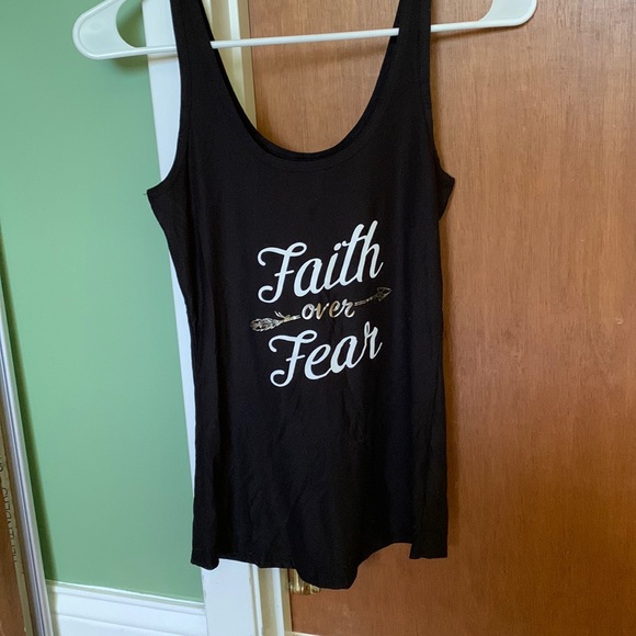 Workout/summer tank top. Never worn - Picture 1 of 5